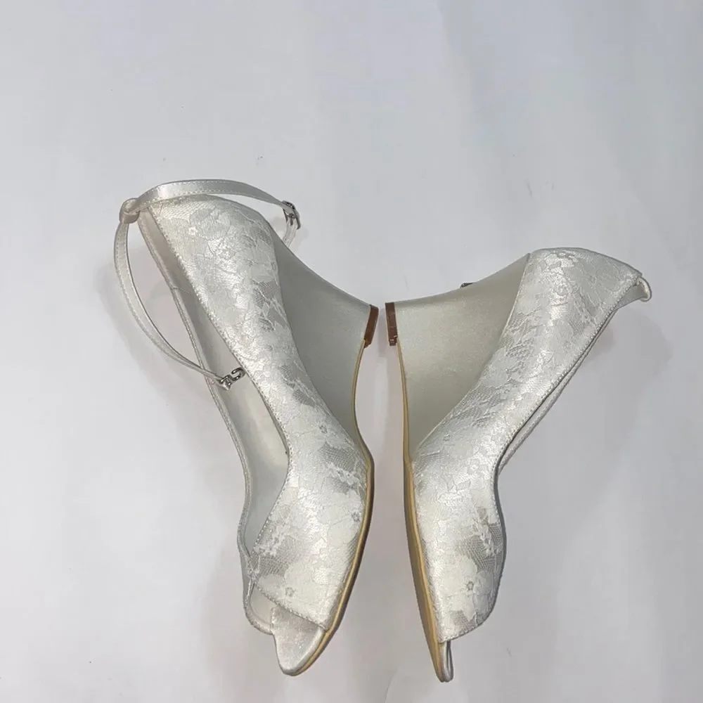 Elegant Park Women Shoes Size 40